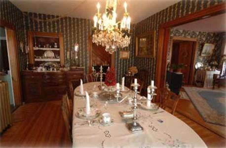 The Lion And The Rose Bed & Breakfast Whitefield Bagian luar foto